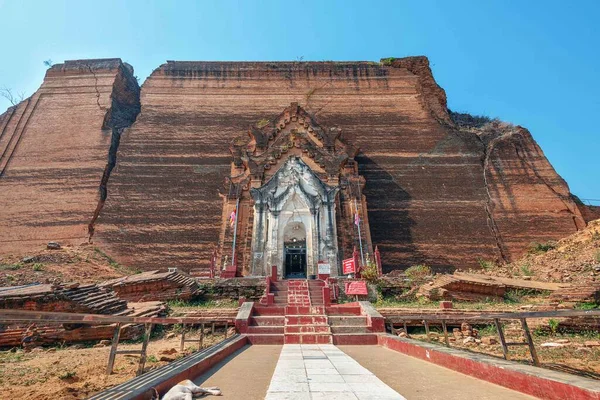 Monumental Stupa Incompleta Pahtodawgyi Paya Destruido Por Terremoto Mingun Mandalay — Foto de Stock