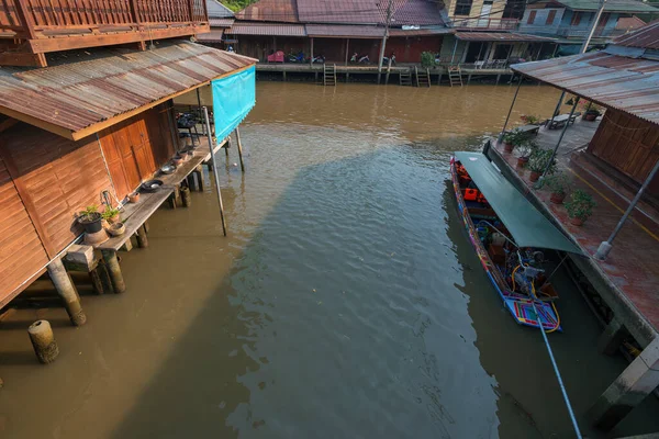 2020 Thailand Amphawa Amphawa Schwimmender Markt Ist Ein Sehr Beliebtes — Stockfoto