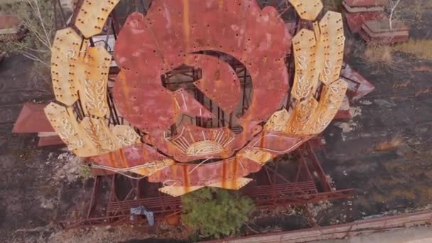 Вид Воздуха Знак Ссср Крыше Города Припять Возле Чернобыльской Аэс — стоковое видео