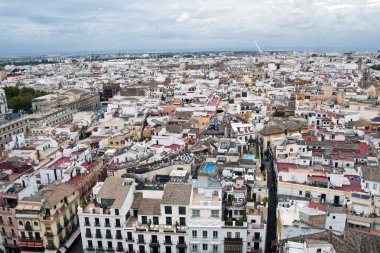 Cepheler eski evler çeşitli renklerde diğer aldo Seville İspanyol şehir hakkında yalan 