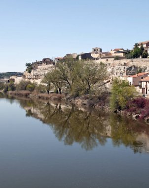 nehir duero zamora şehir alt ile duvar ve kilise kentin bkz: 