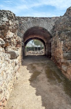 İspanya 'nın Merida şehrinde Roma harabeleri