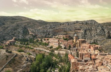 İspanya 'nın kuzeyindeki Albarracin Köyü