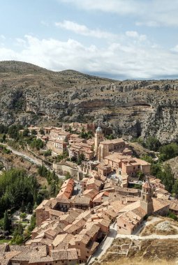 İspanya 'nın kuzeyindeki Albarracin Köyü