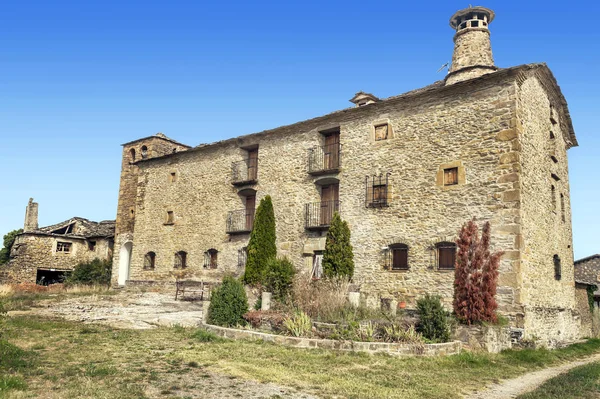 Pueblo Con Casas Piedra Los Pirineos —  Fotos de Stock