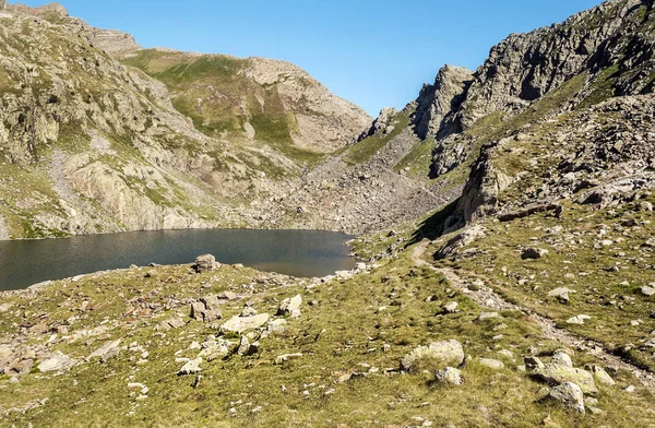 Lago Cerler Las Montañas Los Pirineos —  Fotos de Stock
