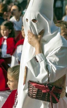 Bir Jerez De La Frontera, İspanya - Nisan 2014. Kutsal hafta sokaklarda Tur alayı.