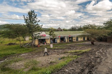 Mzumbe, Tanzanya - Mayıs, 2014: Sokak pazar Tanzanya küçük bir köyde.