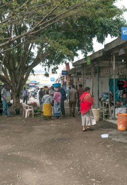 Arusha, Tanzanya - 21 Eylül 2014: Arusha tipik sokak sahne. Arusha Mount Meru Büyük Rift Vadisi Doğu şubesi ve Arusha Bölge başkenti altında bulunur.