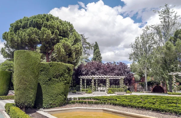 Jardín Del Parque Del Retiro Madrid Primavera — Foto de Stock