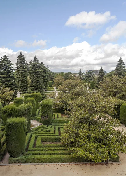 Jardines Palacio Real Madrid Estilo Neoclásico Día Soleado — Foto de Stock