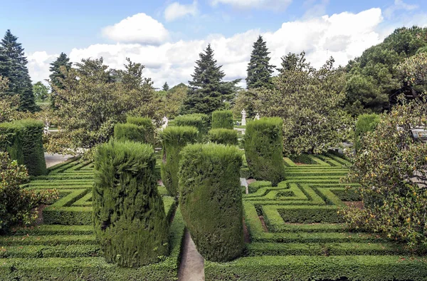 Jardines Palacio Real Madrid Estilo Neoclásico Día Soleado — Foto de Stock