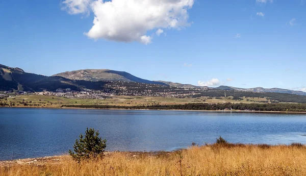 Jezero Jihu Francie Pyrenejských Horách — Stock fotografie