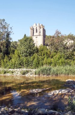 Lagrasse Köyü, Güney Fransa'da güneşli bir günde