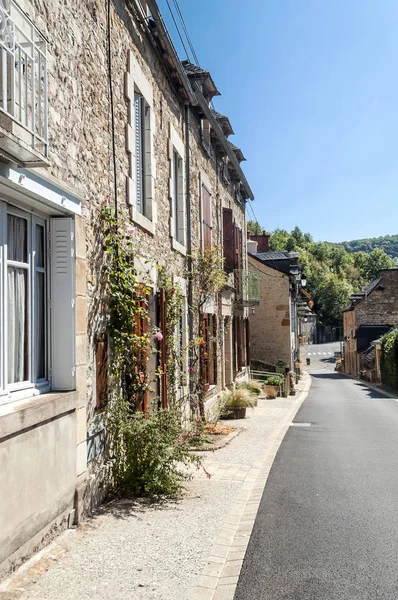 Ruas Conques Nas Montanhas Sul França Dia Ensolarado — Fotografia de Stock