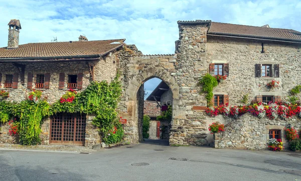 Village Yvorie Dans Nord France Par Une Journée Nuageuse — Photo