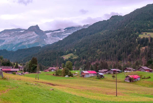 Berge Den Französischen Alpen Einem Bewölkten Tag — Stockfoto