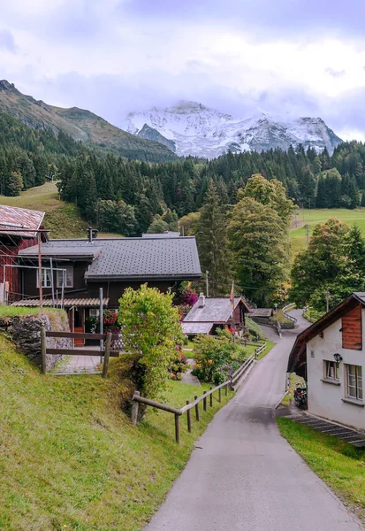 Casas Madera Las Montañas Murren Suiza Día Nublado — Foto de Stock