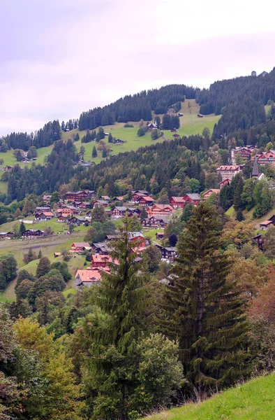 Dřevěné Domy Murrenských Horách Švýcarsku Zamračeného Dne — Stock fotografie