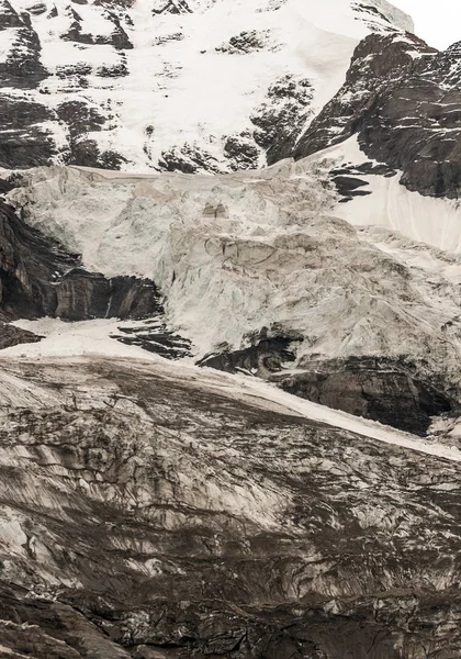 Murren Bergen Zwitserland Een Bewolkte Dag — Stockfoto