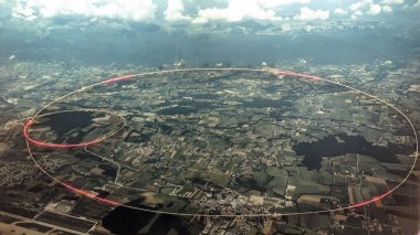 GENEVA, SWitzerland-Eylül 2014. Yeraltında bulunan CERN parçacık hızlandırıcısının bileşenleri.