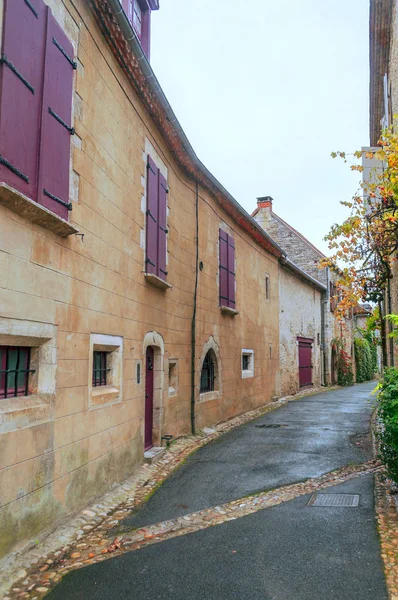 Das Mittelalterliche Dorf Aquitaine Mit Seinen Steinhäusern Südfrankreich Einem Bewölkten — Stockfoto