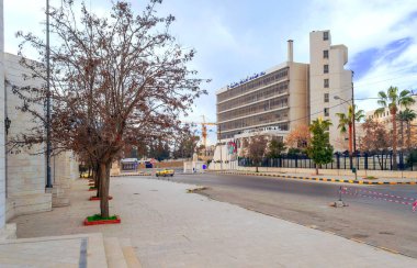 Amman, Ürdün-Şubat 2015. Jordan Asya başkenti Amman bulutlu bir günde.