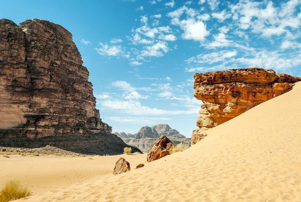 Poušť Wadi Rum Jordánsku — Stock fotografie