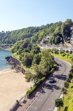 Zarauz bir kasaba ve Urola Costa bölgede Guipzcoa ili doğu kesiminde Bask Ülkesi otonom bir bulunan belediyesi. Basque Coast merkezinde yer alan bu turistik köyü.