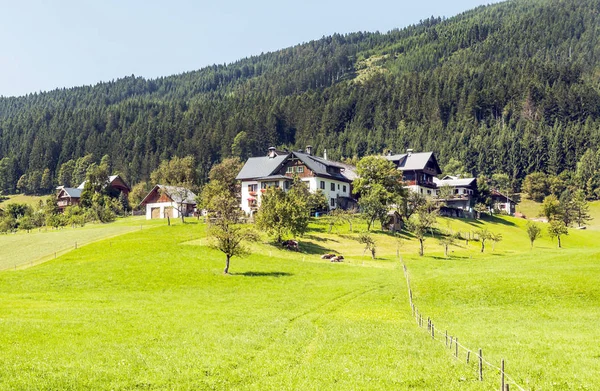 Dorp Van Gosau Met Zijn Houten Huizen Alpen Van Oostenrijk — Stockfoto