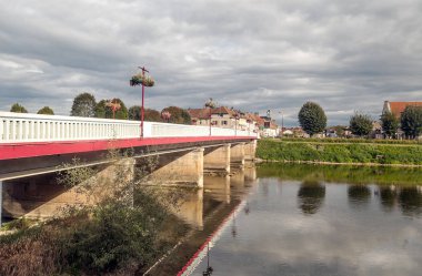 Indre, Nantes, Fransa-Eylül 2015. Indre, Fransa'nın bir bölümü merkezi-Val de Loire bölgede yer almaktadır. Bu bölümü haçlar Indre nehir nedeniyle adıdır.