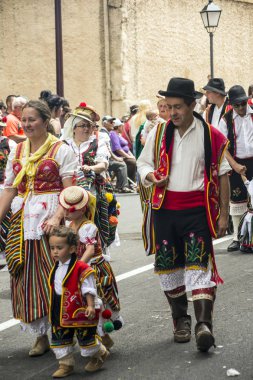 La Orotava, Tenerife, İspanya-Haziran 2016. San Isidro Labrador, La Orotava hac. Festivalin Ulusal Turizm ilgi bildirilir ve Corpus Christi sonra kutlanmaktadır. On yedinci yüzyılda kökenli Hac, thr çalışır
