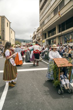 La Orotava, Tenerife, İspanya-Haziran 2016. San Isidro Labrador, La Orotava hac. Festivalin Ulusal Turizm ilgi bildirilir ve Corpus Christi sonra kutlanmaktadır. On yedinci yüzyılda kökenli Hac, thr çalışır