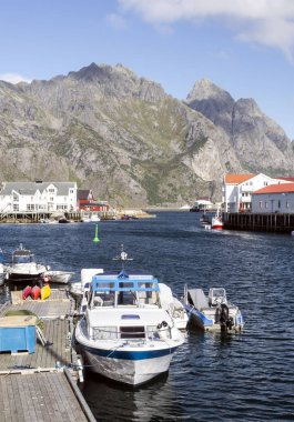 Harstad bir şehir ve il Troms, Norveç yerleşim yeri var. Sonra Troms Troms il içinde nüfus açısından ikinci belediyesidir. 