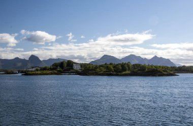 Harstad bir şehir ve il Troms, Norveç yerleşim yeri var. Sonra Troms Troms il içinde nüfus açısından ikinci belediyesidir. 