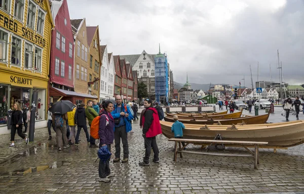 Stavanger Norge September 2016 Anonyma Person Som Går Runt Stavanger — Stockfoto