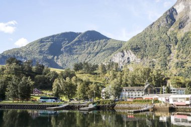 Bulutlu bir günde southern Norway iç dağlar.