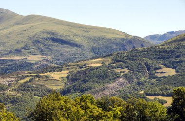 Güneşli bir günde Alella dağlar Barcelona, İspanya