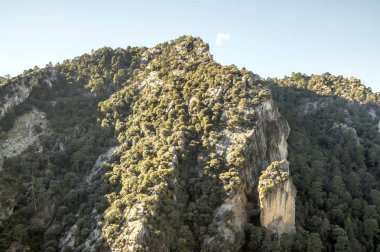 Jaen İspanyol il güneşli bir günde Sierra de Cazorla dağlarında.