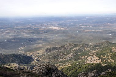 Jaen İspanyol il güneşli bir günde Sierra de Cazorla dağlarında.