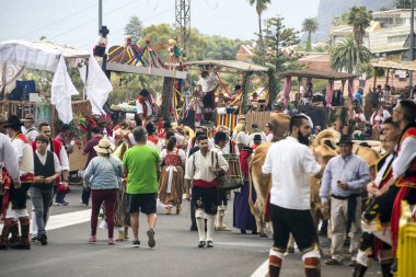 La Orotava, Tenerife, İspanya-Haziran 2018. San Isidro Labrador, La Orotava hac. Festivalin Ulusal Turizm ilgi olarak bildirilmiş ve Corpus Christi sonra kutladı. 