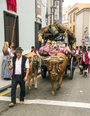 La Orotava, Tenerife, İspanya-Haziran 2018. San Isidro Labrador, La Orotava hac. Festivalin Ulusal Turizm ilgi olarak bildirilmiş ve Corpus Christi sonra kutladı. 
