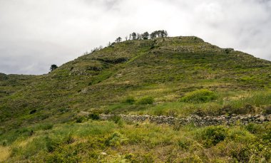 Bulutlu bir günde Tenerife Anaga dağlar