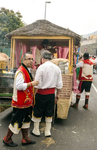 La Orotava, Tenerife, İspanya-Haziran 2018. San Isidro Labrador, La Orotava hac. Festivalin Ulusal Turizm ilgi olarak bildirilmiş ve Corpus Christi sonra kutladı. 
