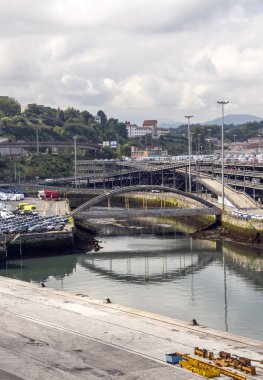 Bask Ülkesi'bir köyde tekneler ile bağlantı noktası. 