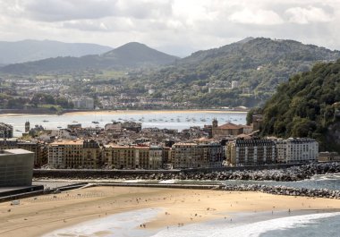 Havadan görünümü İspanya, San Sebastian şehri
