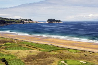 Zarautz Beach güneşli bir Bask Ülkesi, İspanya '