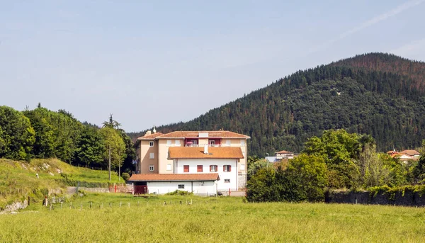 Landelijke Stad Spaans Baskenland Een Dag Suuny — Stockfoto