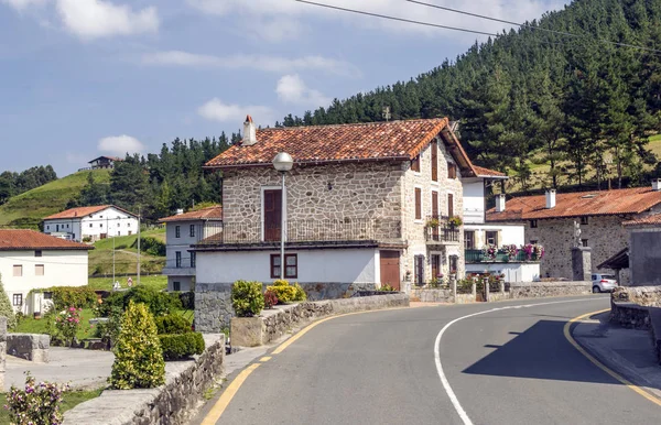 Ciudad Rural País Vasco Español Día Suuny —  Fotos de Stock