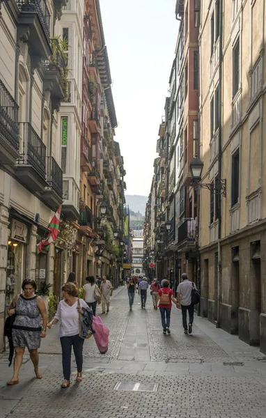 Bilbao España Septiembre 2018 Calle Una Ciudad Con Gente Caminando — Foto de Stock